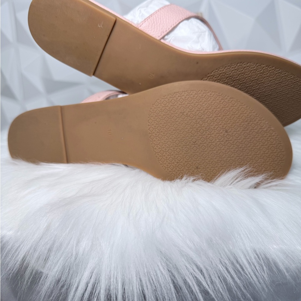 Tory Burch Blush Pink Logo Thong Sandals - Picture 2 of 11